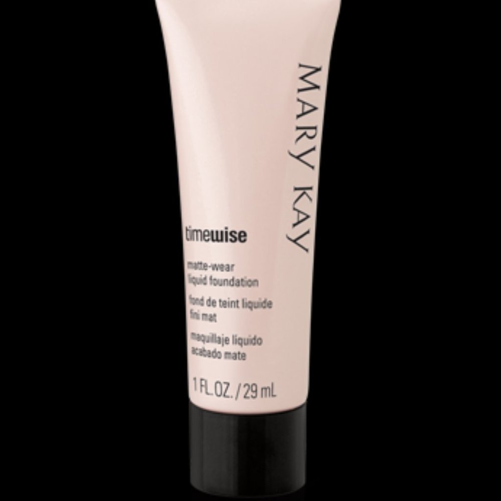 TimeWise® Matte-Wear® Liquid Foundation BR 5